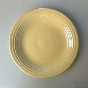 Vintage Fiestaware Dinner Plate Pale Pastel Butter Yellow 10 1/2”